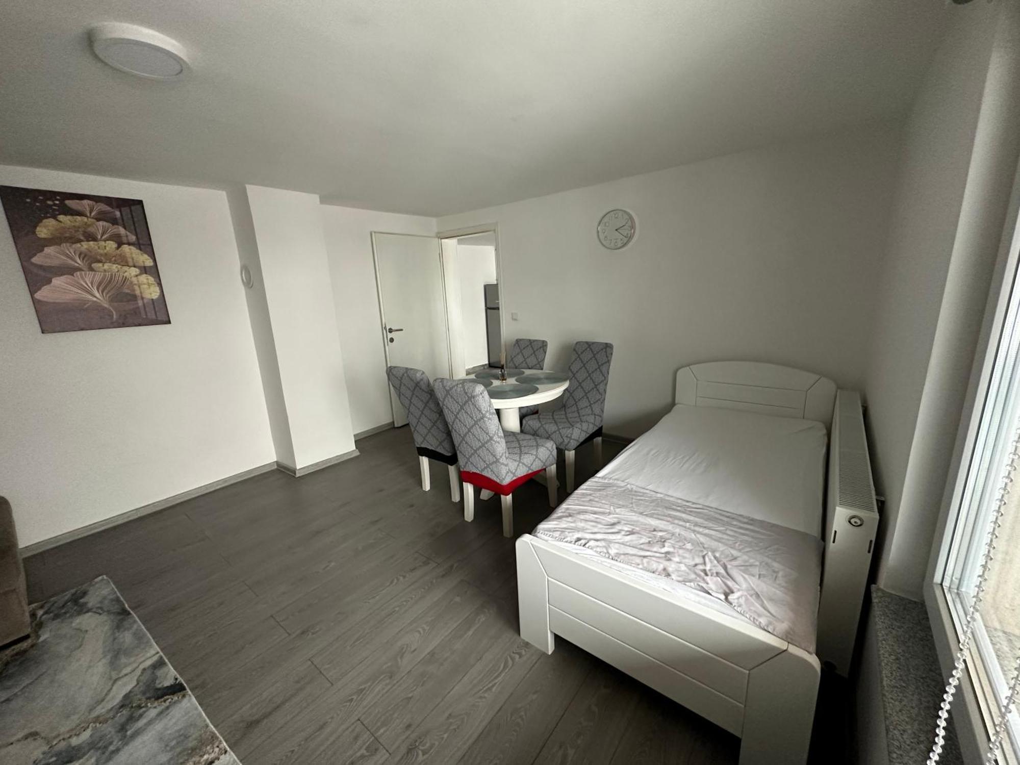 Ajla - Free Parking Apartment Сараево Екстериор снимка